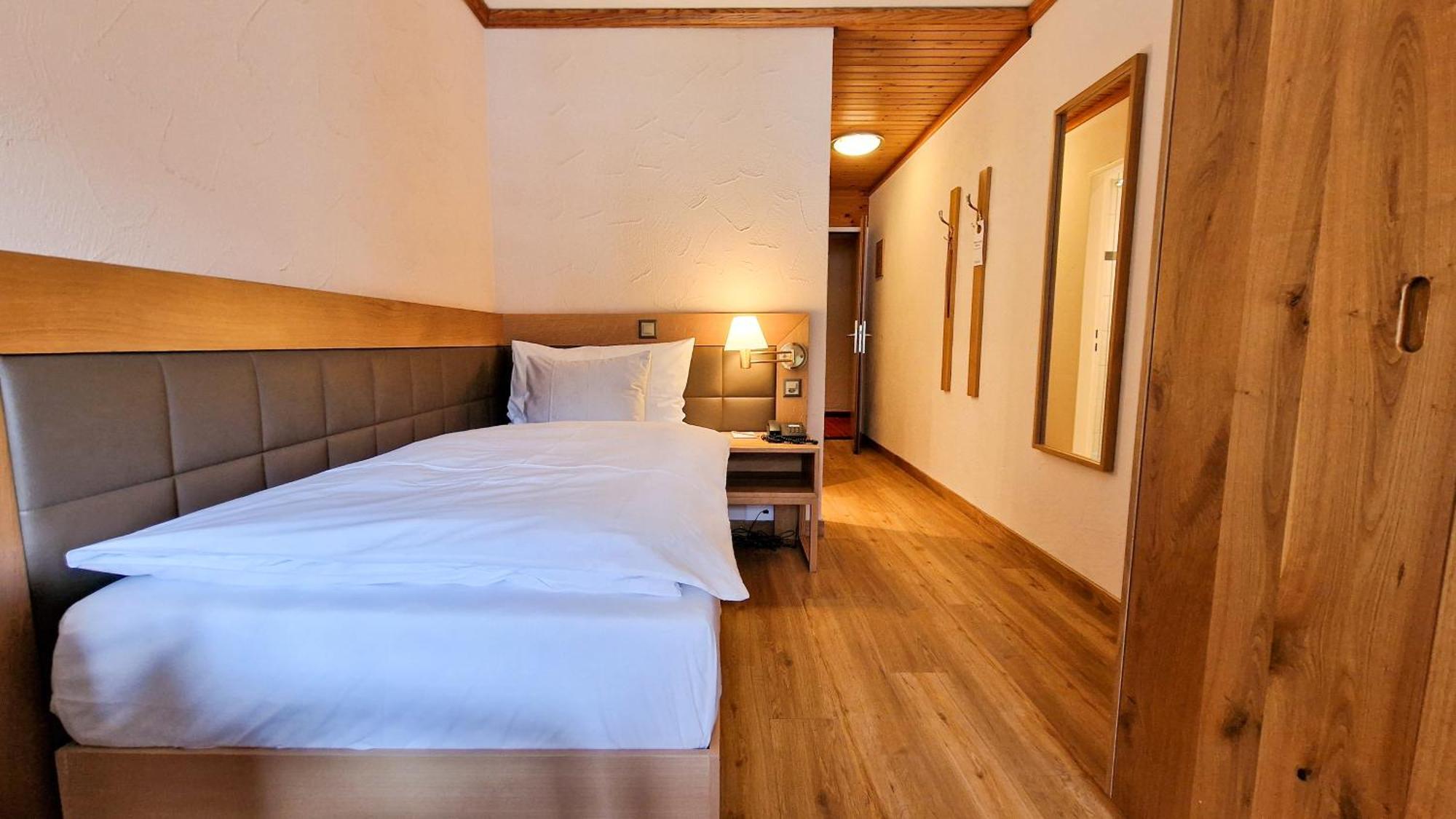Sunstar Hotel